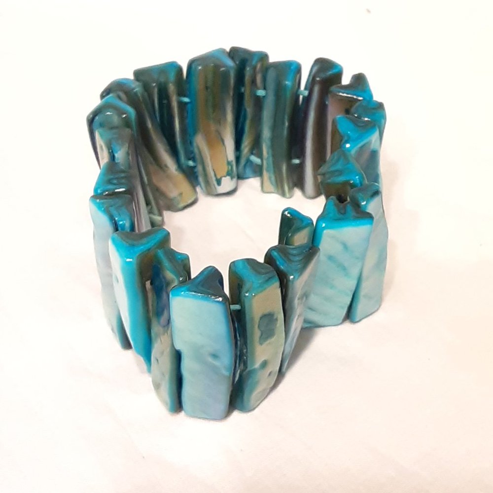 blue abalone shell stertch bracelet - Picture 2 of 4